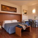 Piemonte 3* Roma