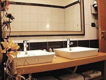 Hotel Piemonte Rome